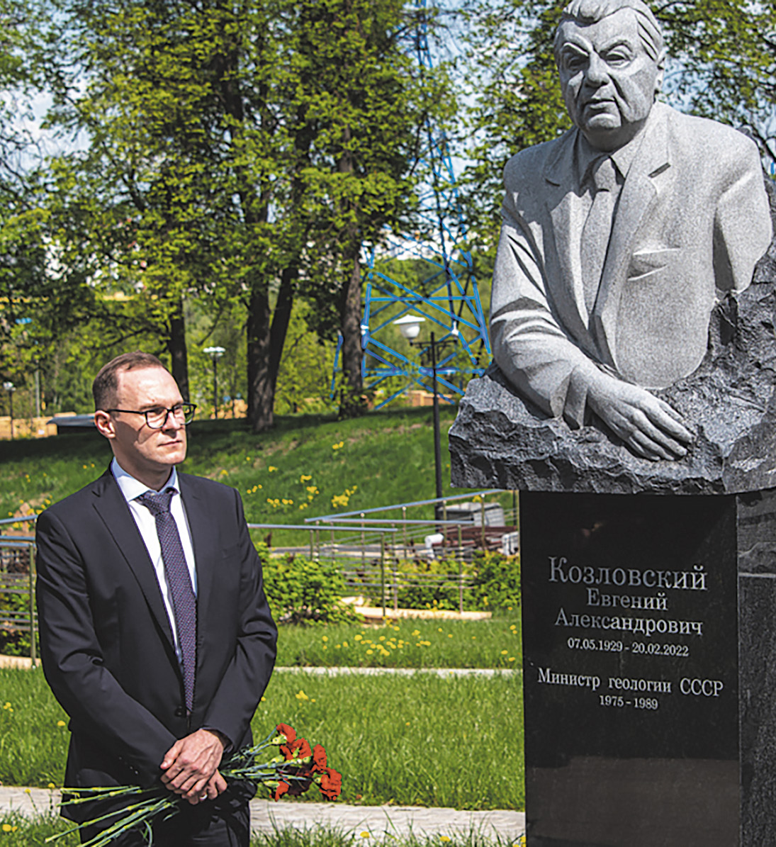 Евгений ПЕТРОВ, руководитель Федерального агентства по недропользованию, на открытии памятника выдающемуся геологу страны Евгению КОЗЛОВСКОМУ. Москва